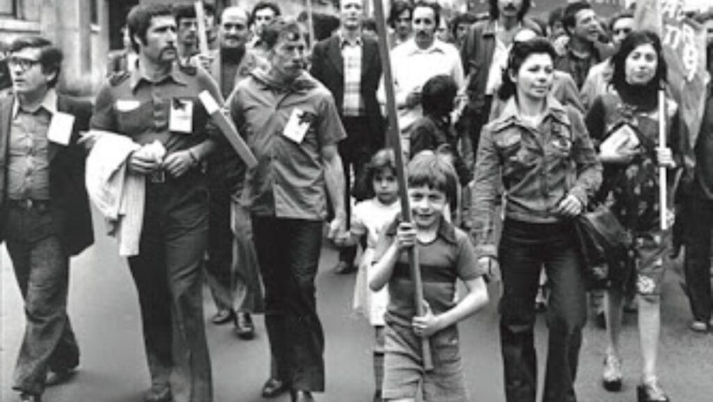 AAMOD presenta il volume “Le lotte e l’utopia 1968 – 1970. Il progetto e le forme di un cinema politico”