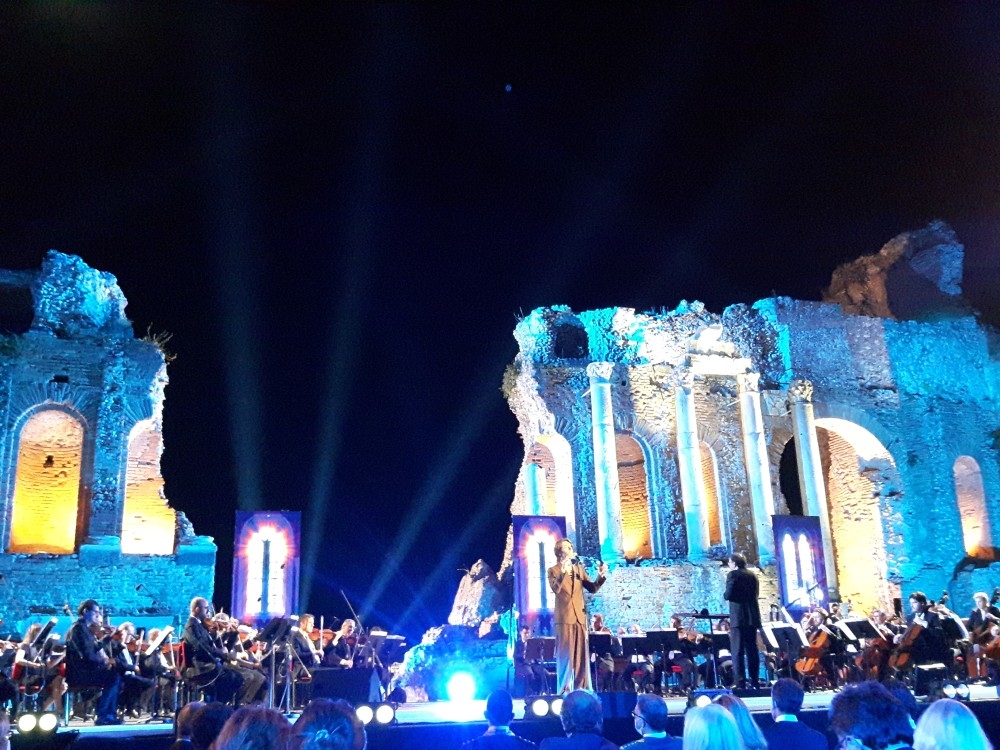Taobuk. Gala di stars dello spettacolo e della cultura