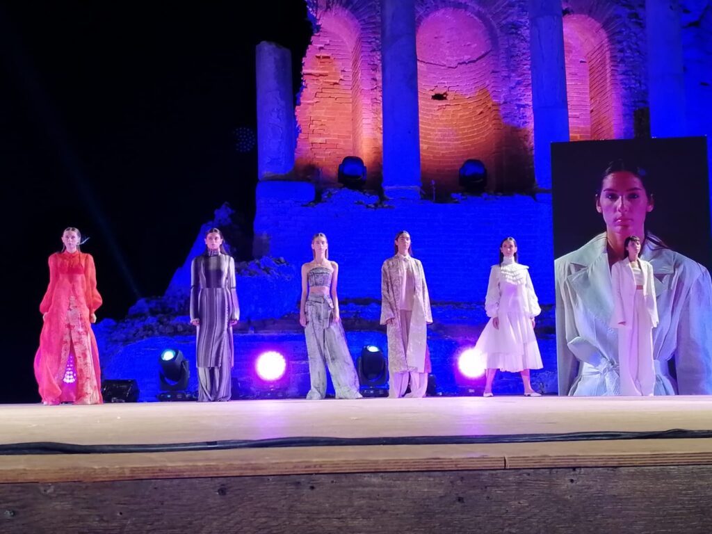 Taomoda 2021. Moda, charity, design e sostenibilità: il gala finale
