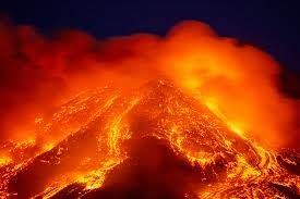 Ricerca. Le emissioni di CO2  sono il campanello di allarme delle eruzioni esplosive dei vulcani