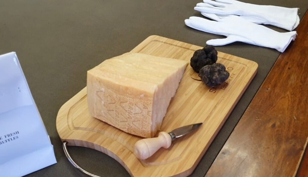 Tartufo e grana padano: eccellenze italiane sbarcano all’Expo di Dubai