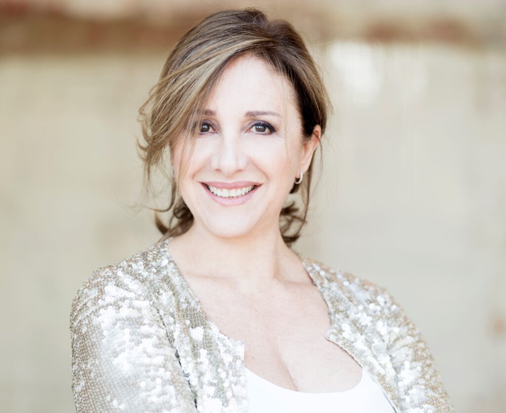 SNGCI. Premio Manfredi a Carla Signoris. Delli Colli: “Attrice che come Nino arriva al cuore”