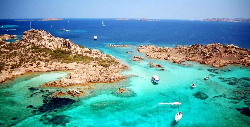 Estate in Sardegna: viaggio tra cultura e gastronomia