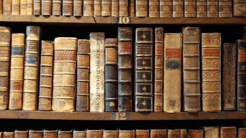 Ricerca. Oli essenziali contro il deterioramento dei libri