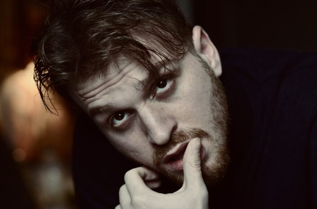 Teatro de’ Servi. “E vissero felici e colpevoli” dal 4 al 6 ottobre