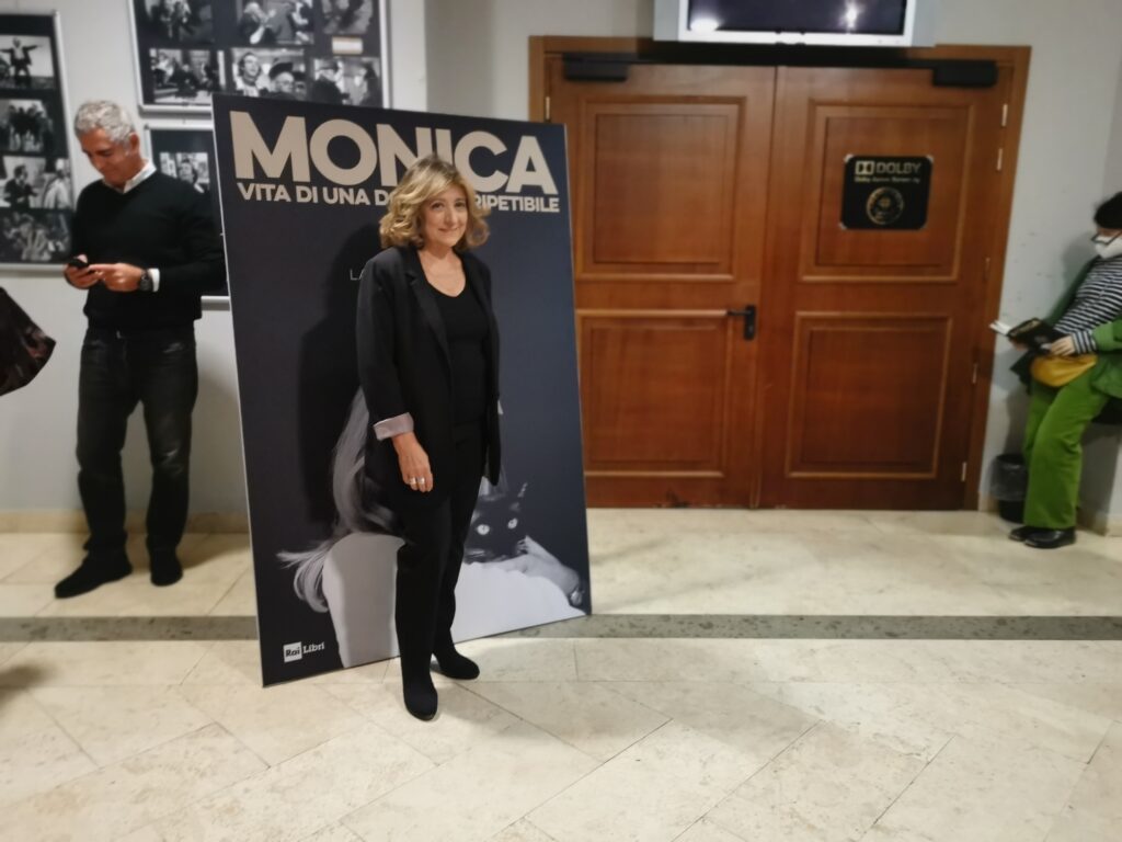 “Monica. Vita di una donna irripetibile”, nell’anniversario della nascita la Rai presenta la biografia di Laura Delli Colli