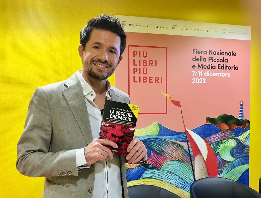 A colloquio con Matthias Graziani: romanziere eclettico che presenta “La voce del crepaccio”, il suo ultimo giallo dalle molte anime