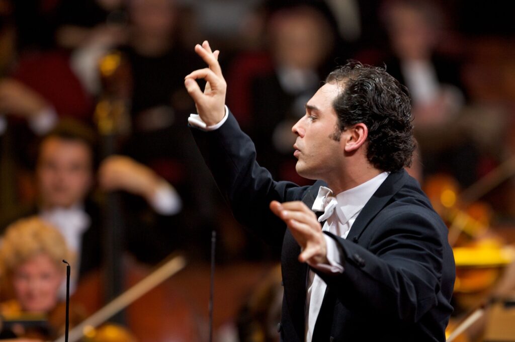 Auditorium. Tugan Sokhiev, Il canto della terra dal 30 marzo