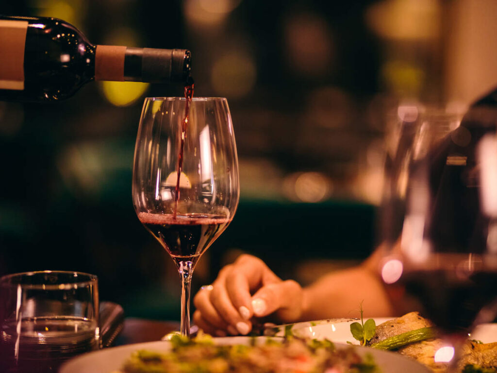 Ricerca. Il vino potrebbe proteggere il cuore riducendo grassi dannosi