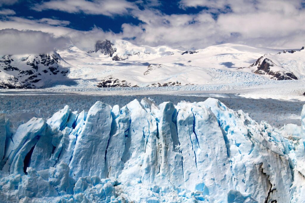 Ricerca. Sorprendente effetto dei ghiacciai dell’Himalaya al global warming  