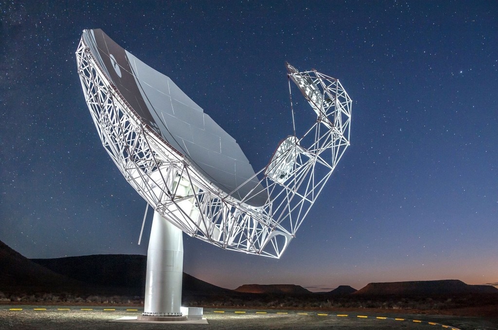 Astronomia. Radiotelescopio Meerkat scopre un oggetto misterioso