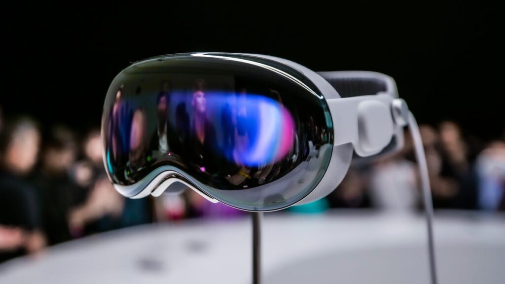Apple Vision Pro, parte l’era del computer spaziale