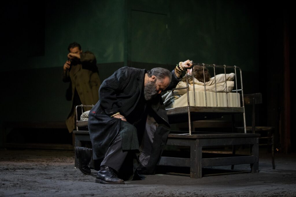 Teatro Argentina. “L’albergo dei poveri”  9 febbraio 3 marzo 2024