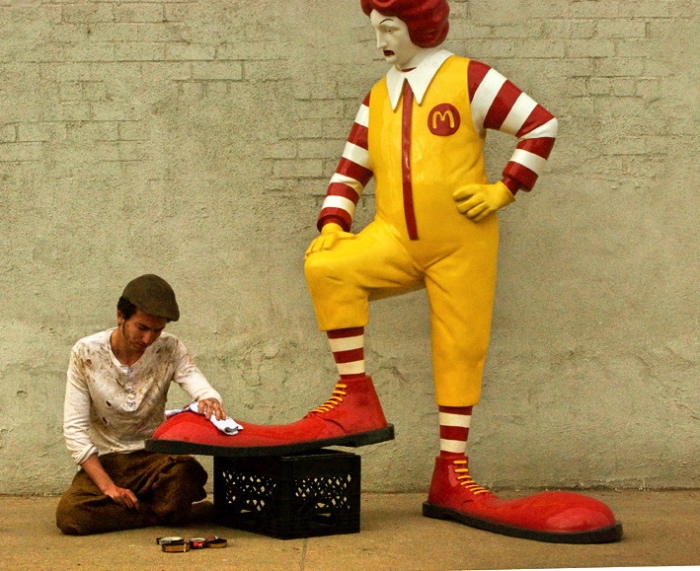 Mymovies One. Nel festival “Lo schermo dell’arte” il documentario sul Banksy-Pollicino a New York