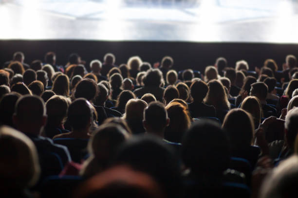 Meeting a Rimini: «Se non siamo alla ricerca dell’essenziale, allora cosa cerchiamo?»