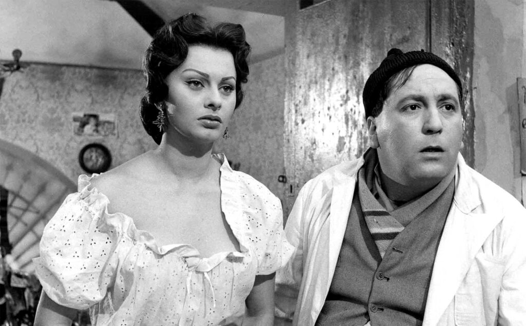 Venezia 81. “L’oro di Napoli”, anche un omaggio ai 90 di Sofia