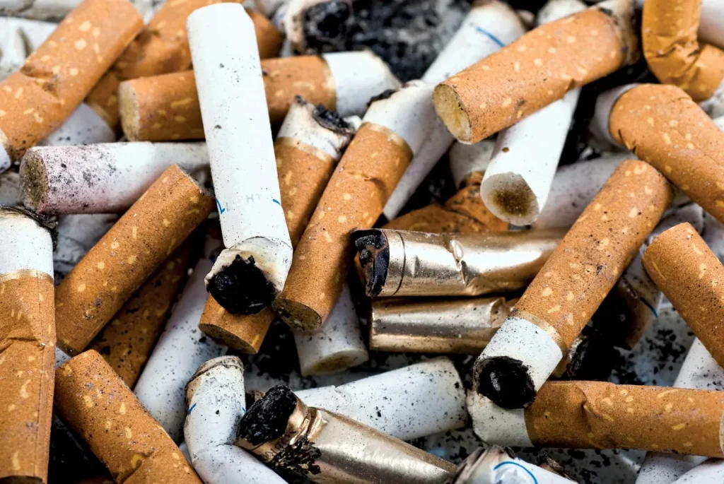 Fumo e cancro: ogni anno in Italia 90.000 morti e 24 miliardi di costi sanitari